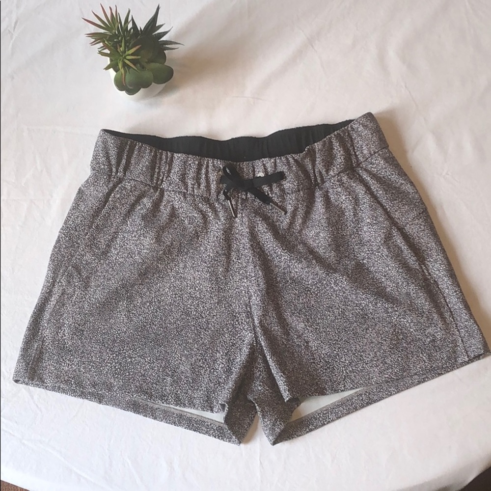 Lululemon shorts -size 6